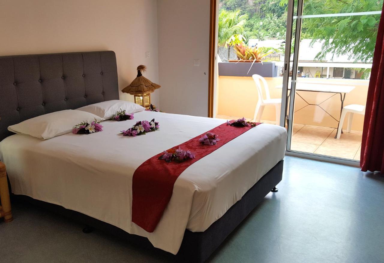 Hotel Hibiscus Papetoai Kültér fotó