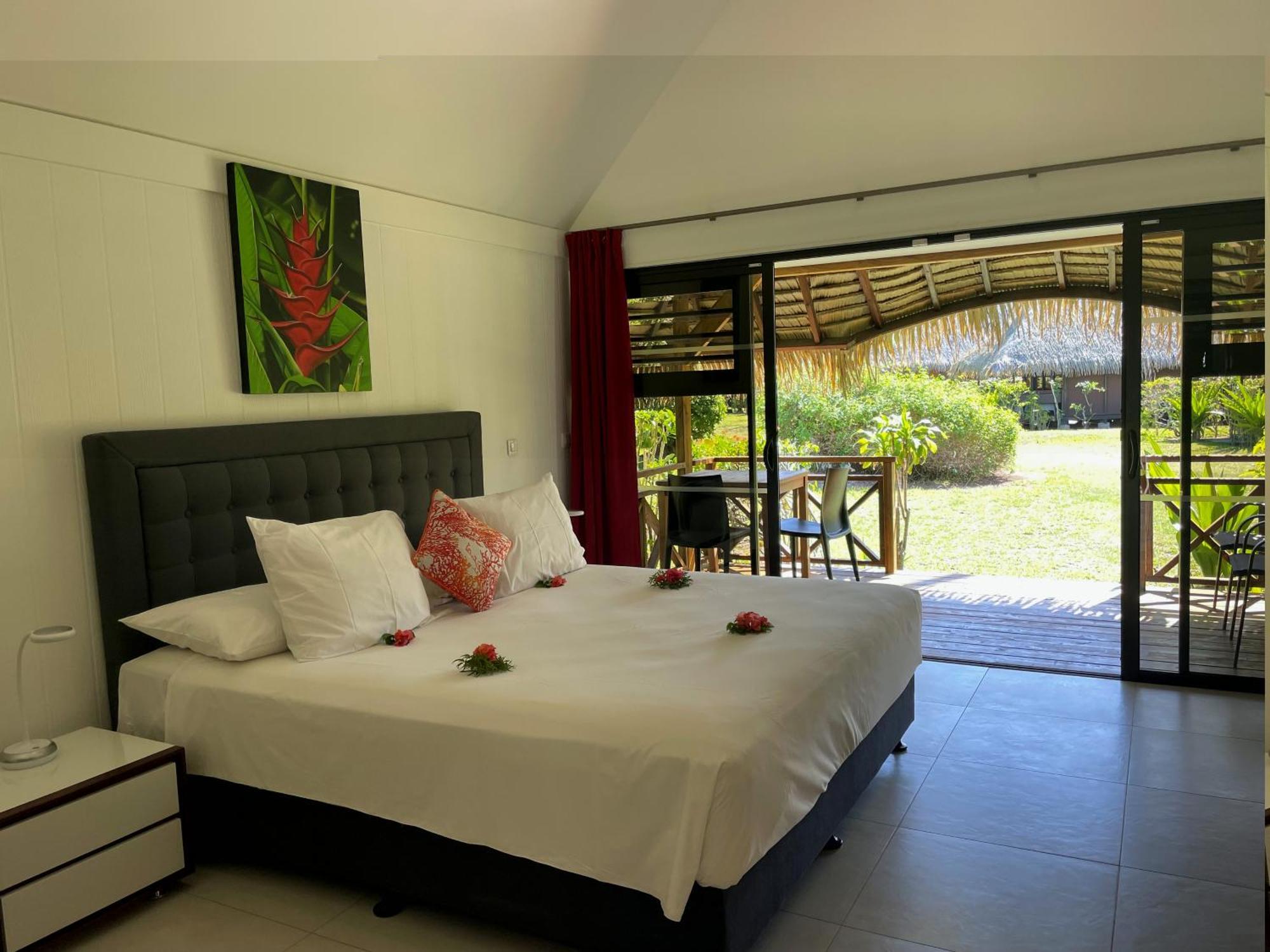 Hotel Hibiscus Papetoai Kültér fotó